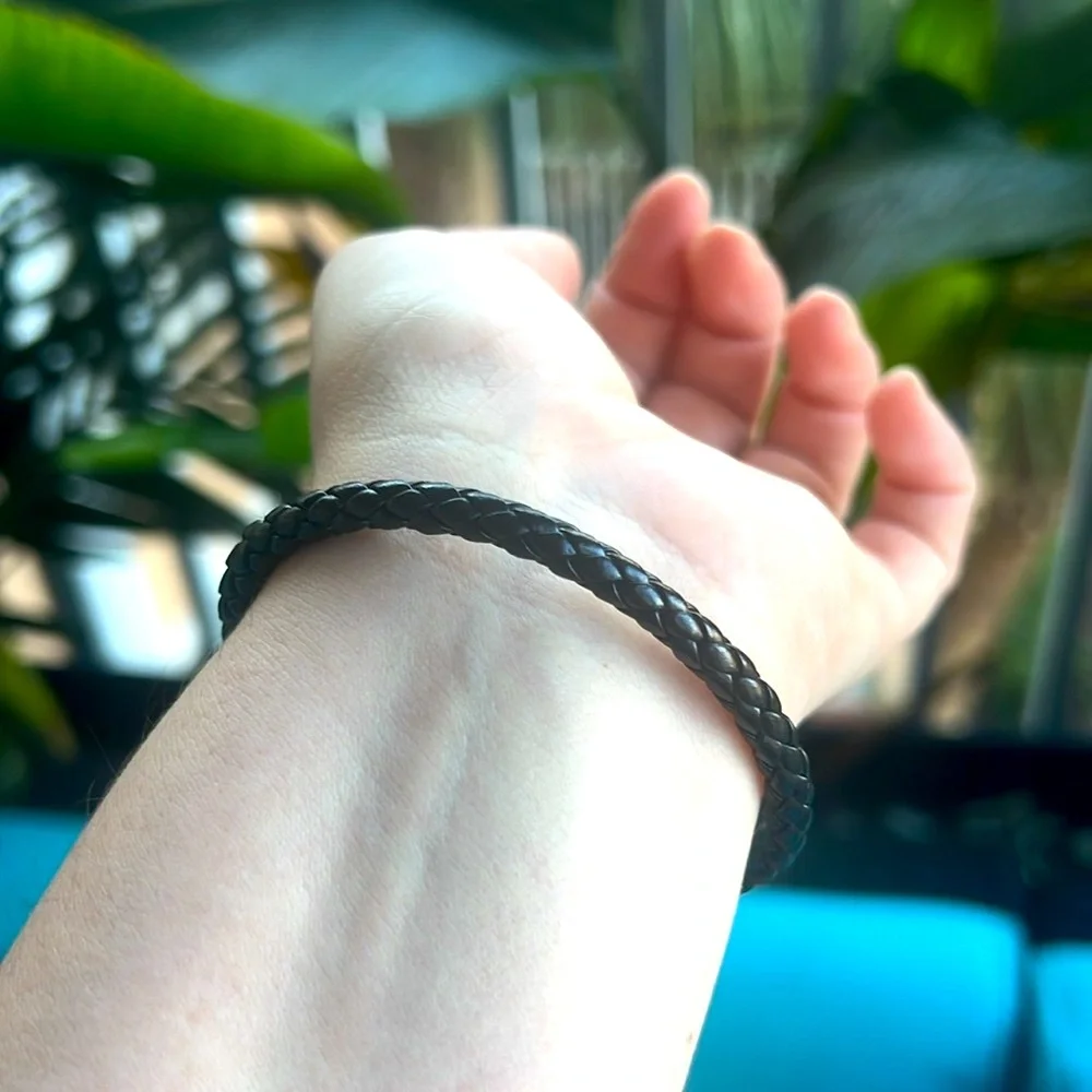 Black Braided Leather Bracelet – 8